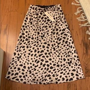 Leopard midi skirt